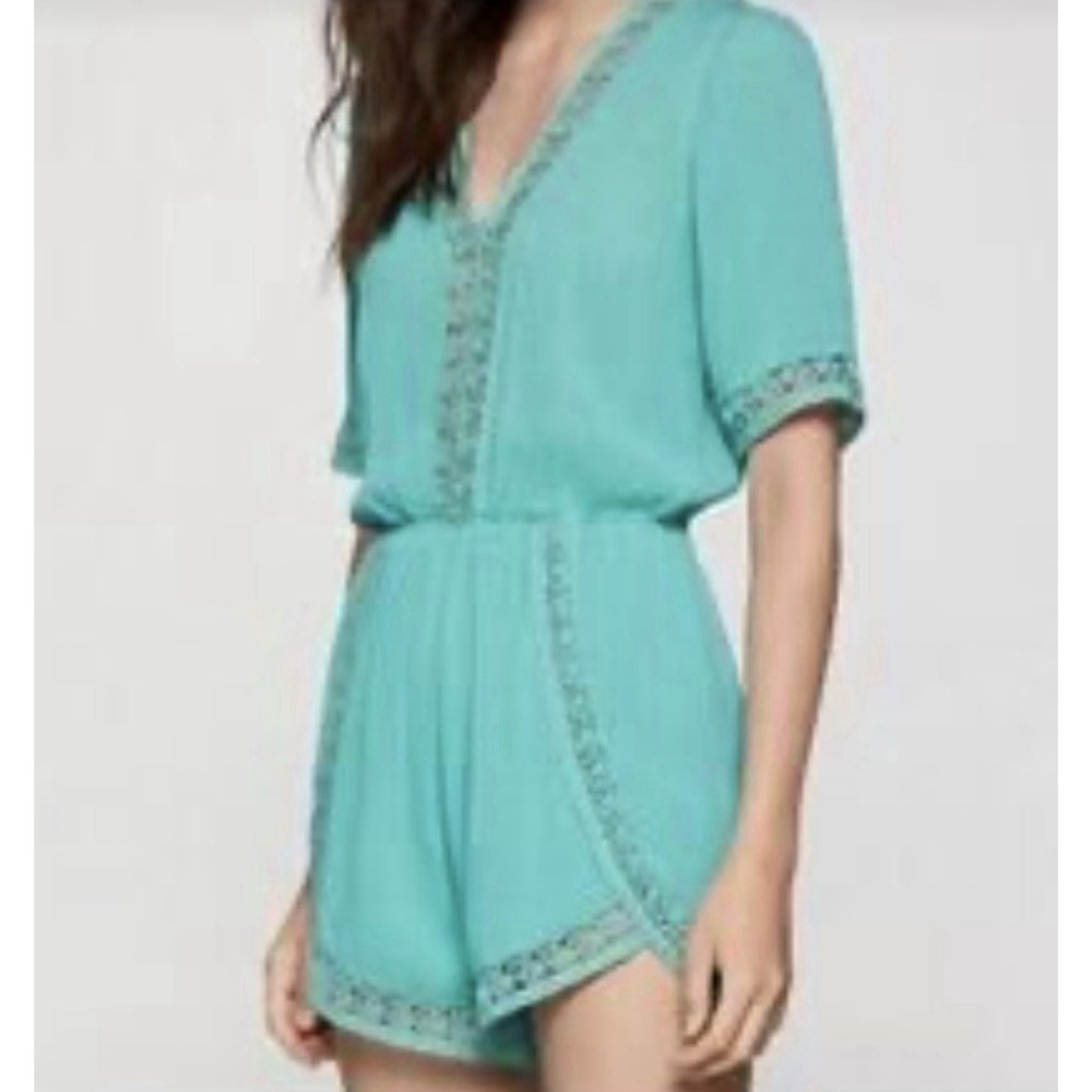 BCBGeneration Green Summer Romper Shorts Women's Size M-L (247)